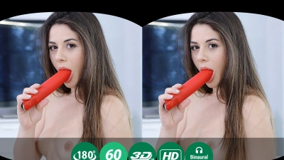 Hot Babe Tests a New Sex Toy thumb main