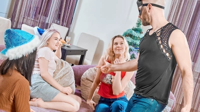 Spicy orgy on New Year’s Eve thumb main