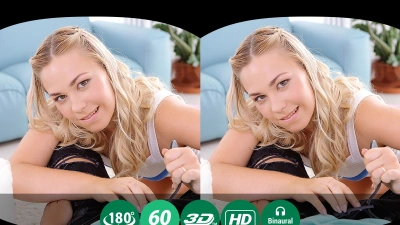 Blonde Fucks Like Crazy thumb main